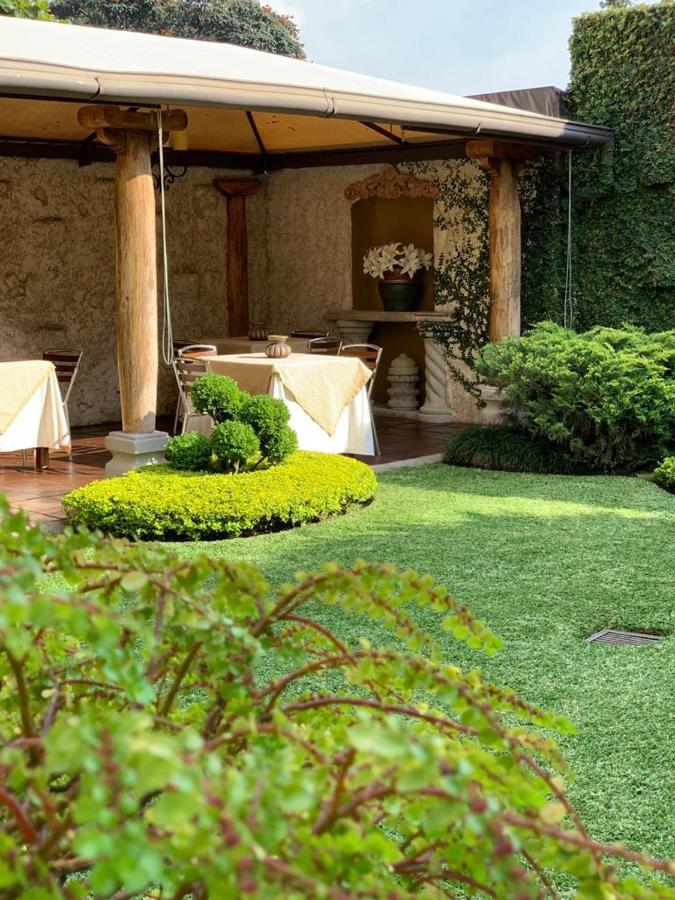 Hostal Villa Toscana Guatemala City Exterior photo
