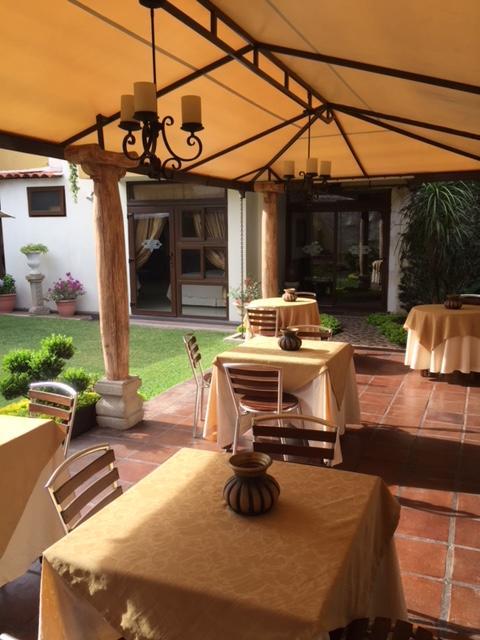 Hostal Villa Toscana Guatemala City Exterior photo
