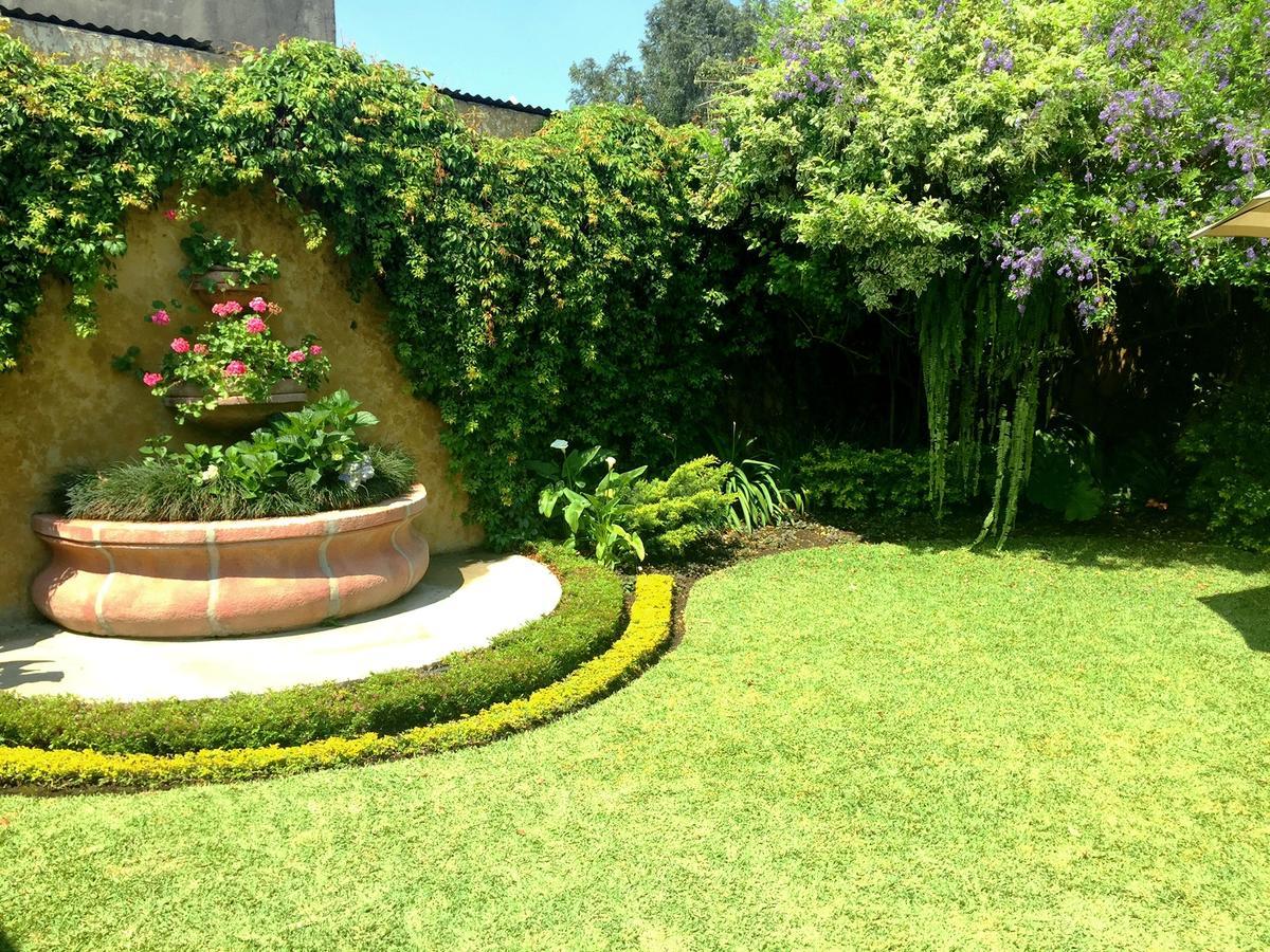 Hostal Villa Toscana Guatemala City Exterior photo